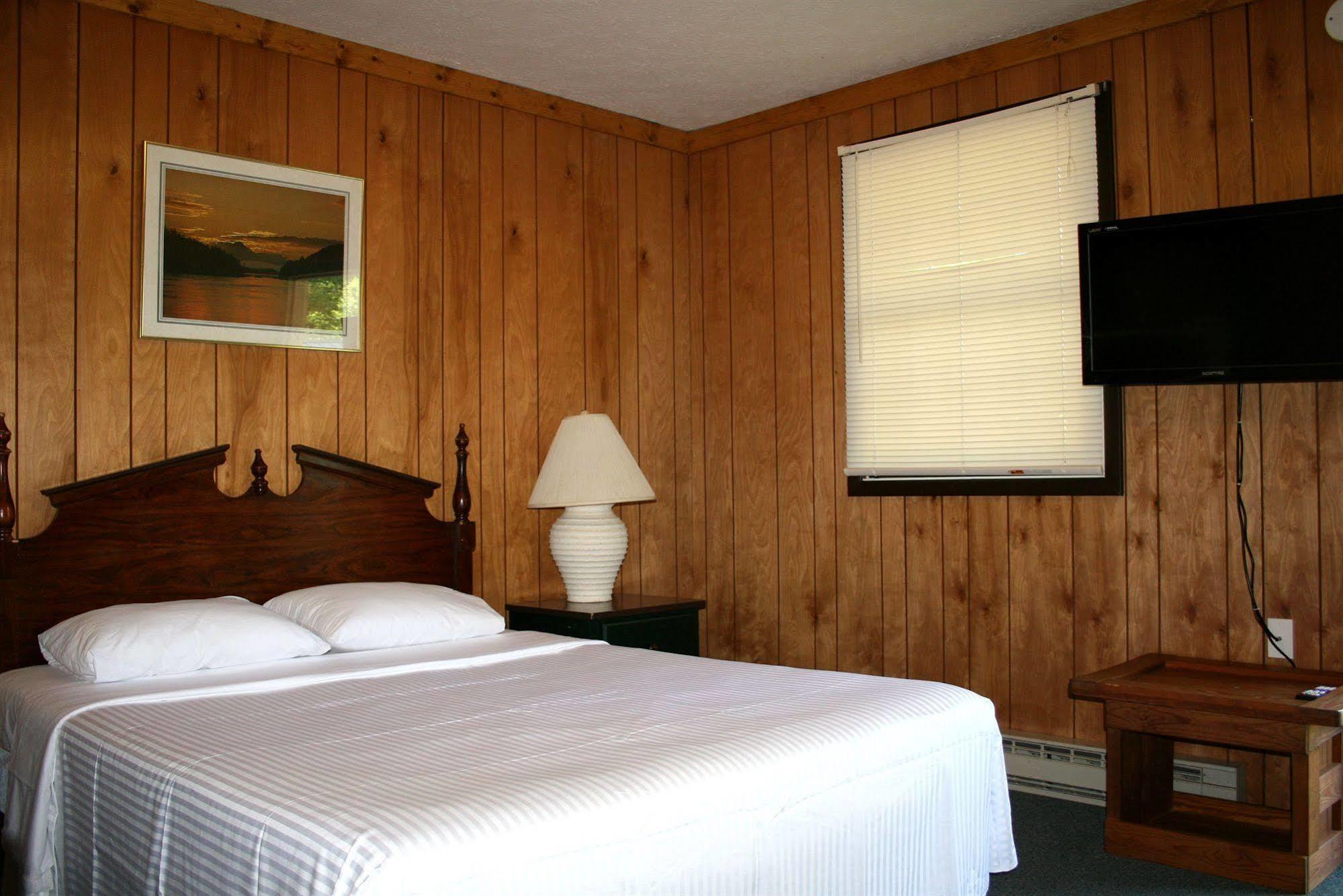 Chestnut Grove Family Resort Mount Pocono Kültér fotó